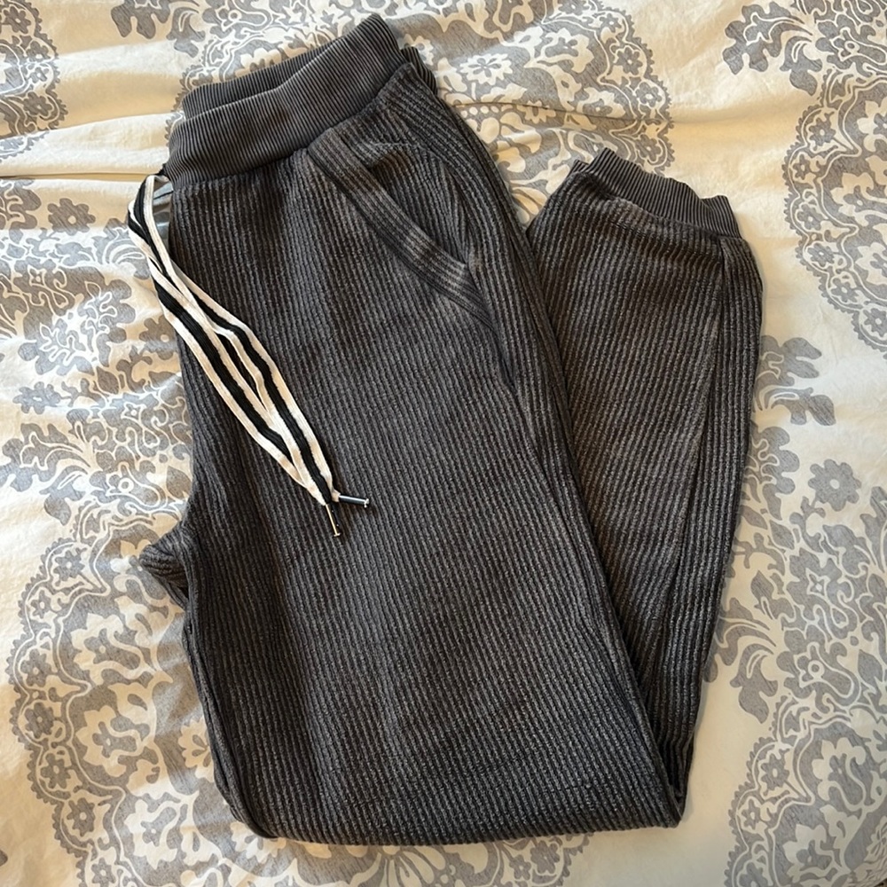 Aerie corduroy dark grey joggers